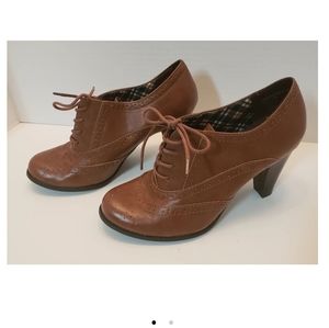 American Eagle Heels